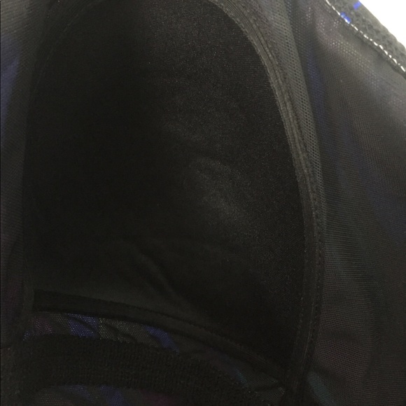 Croft and Barrow one piece bathing suit - Picture 5 of 6